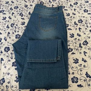 Light blue thin material jeans